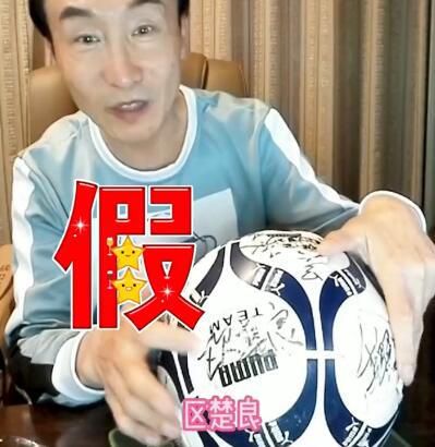 《坎大哈》是马克马尔巴夫电影之家家长穆森亲自执导的作品，延续着伊朗电影一贯的本土特色，因其深邃的人文内涵和富于创造力的影像表达为马克马尔巴夫的姓氏贏得更多的尊重和荣誉，也让我们看到伊朗电影走出闭锁、向外发展的动势。